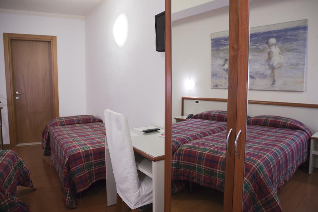 Albergo Da Carlo Vittorio Veneto Kamer foto