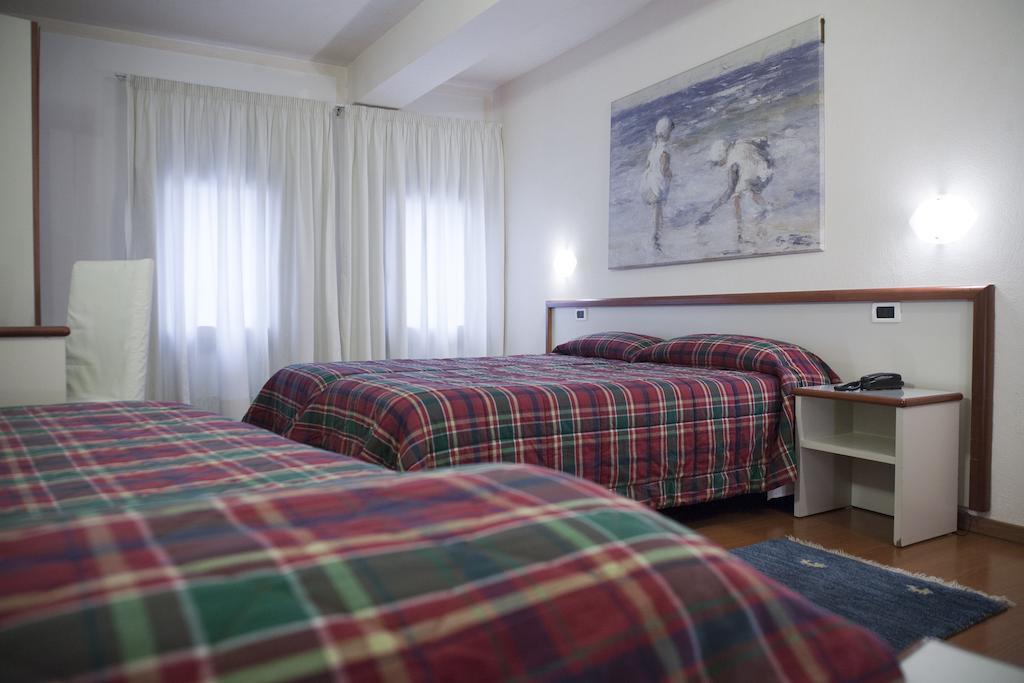 Albergo Da Carlo Vittorio Veneto Kamer foto